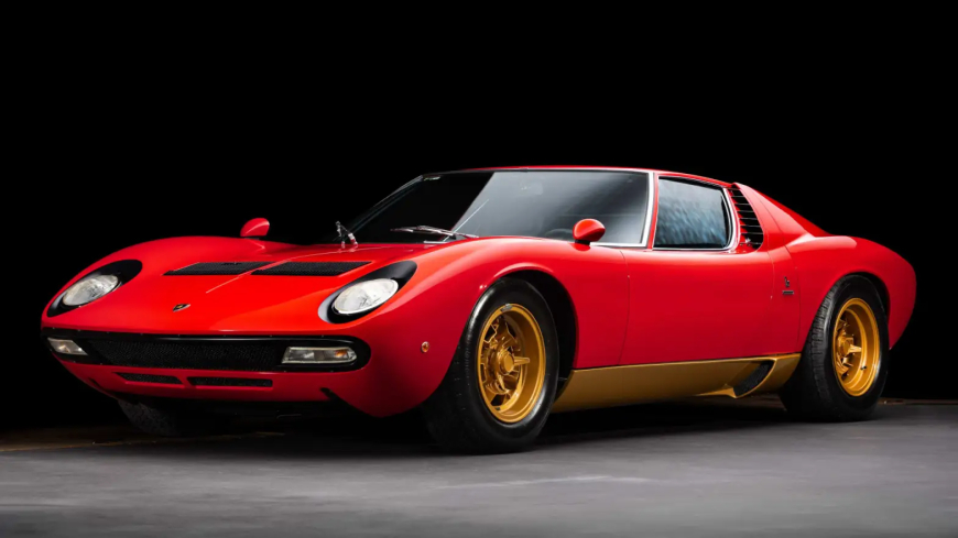 Lamborghini Miura